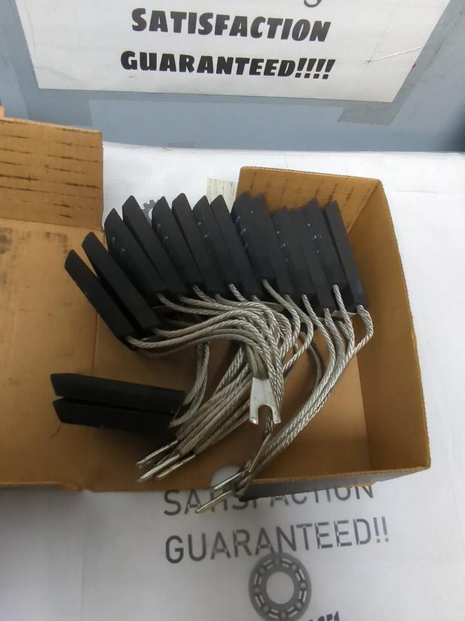 RELIANCE ELECTRIC,3141-VL,CARBON BRUSH 3/4 THICK 1-3/4 W  2-1/2  L LOT OF 8