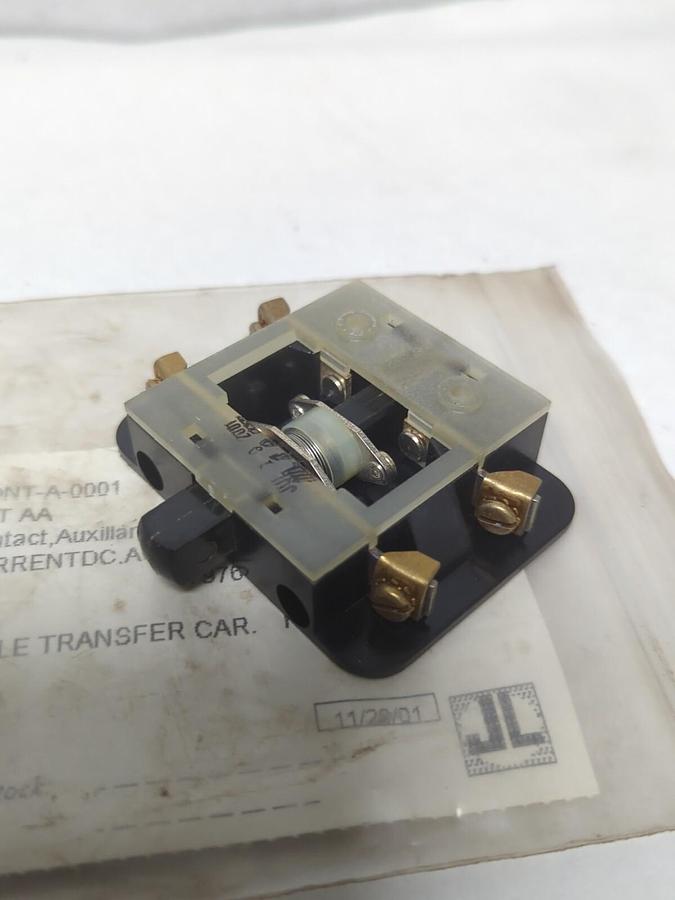 HUBBELL,67976-001,AUXILLIARY CONTACT BLOCK 5A CONTINUOUS  NOS