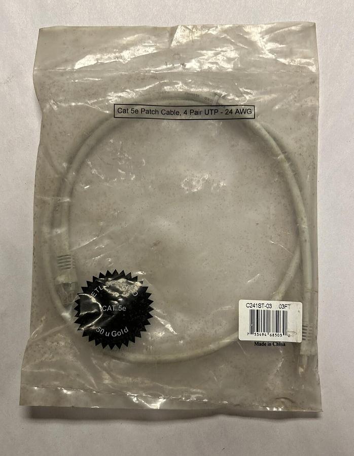 Used CALVERT WIRE,C241S-03,ETHERNET CABLE 3FT NOS