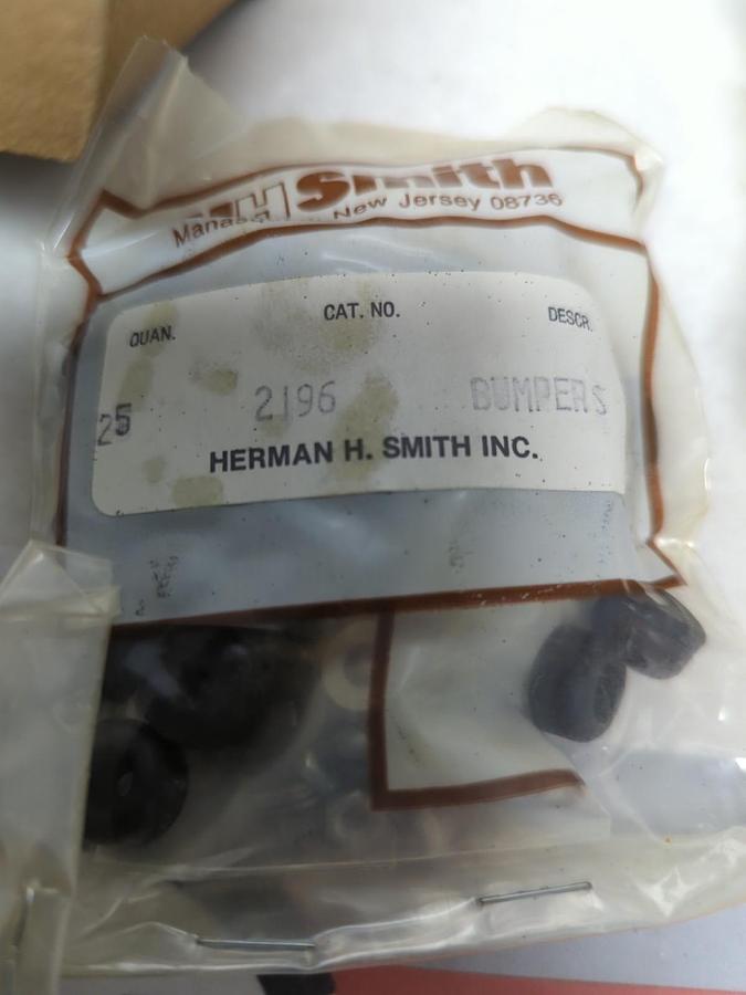 HH SMITH,2196,BLACK BOLT ON FEET BUMPERS LOT OF 175 NOS