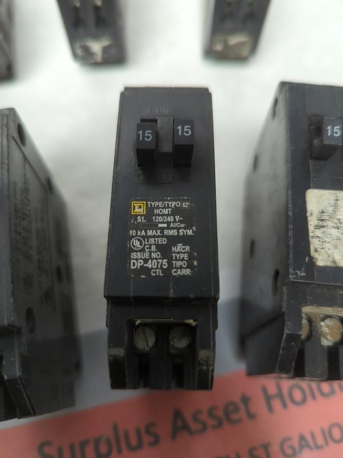 Used SQUARE D,HOMT1515,TANDEM CIRCUIT BREAKER 15/15 AMP 1-POLE LOT OF 6 PRE-OWNED