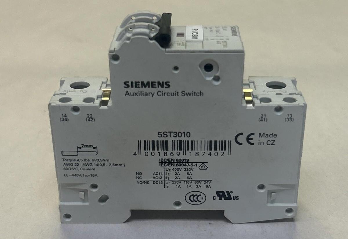 Used SIEMENS,5SJ4102-7HG40,CIRCUIT BREAKER 2A 230V 1P