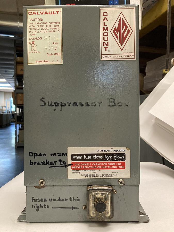 Used Calmount,343 VLM,Calvault Capacitor 3 kvar  480 V 3 Ph