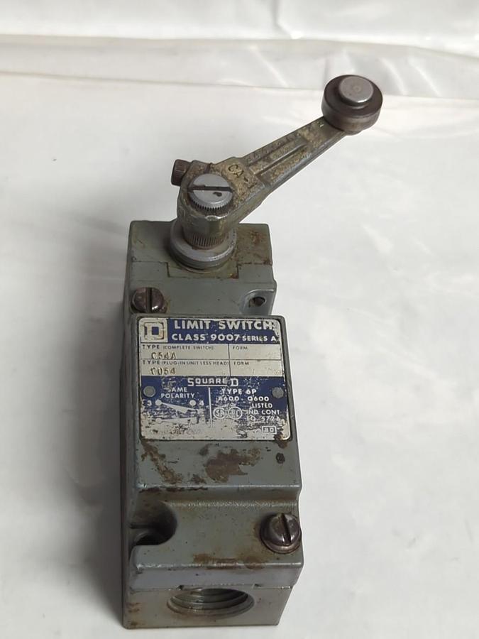 Used SQUARE D,C54A,LIMIT SWITCH CLASS 9007 SER A TYPE C054 PRE-OWNED
