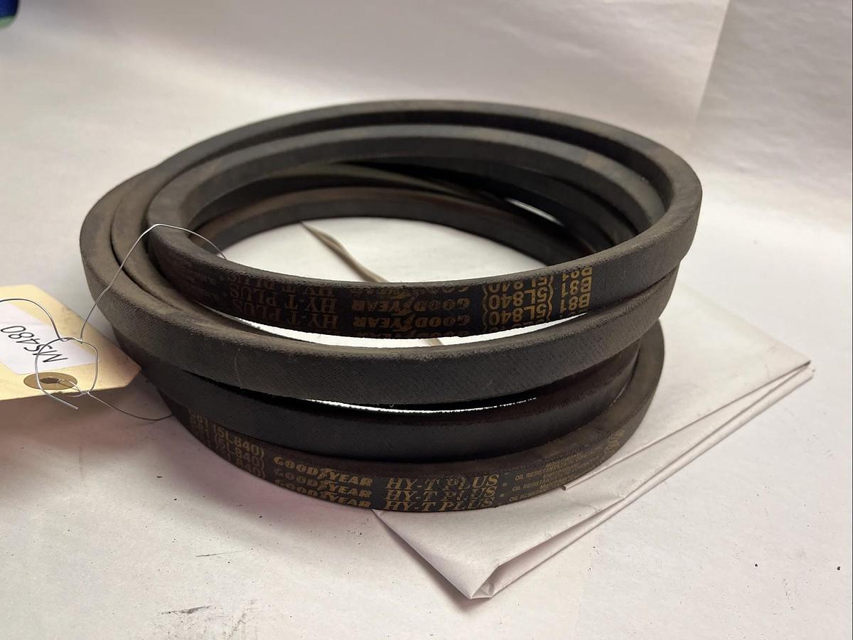 GOODYEAR,B81,V-BELT 5L840 LOT OF 2