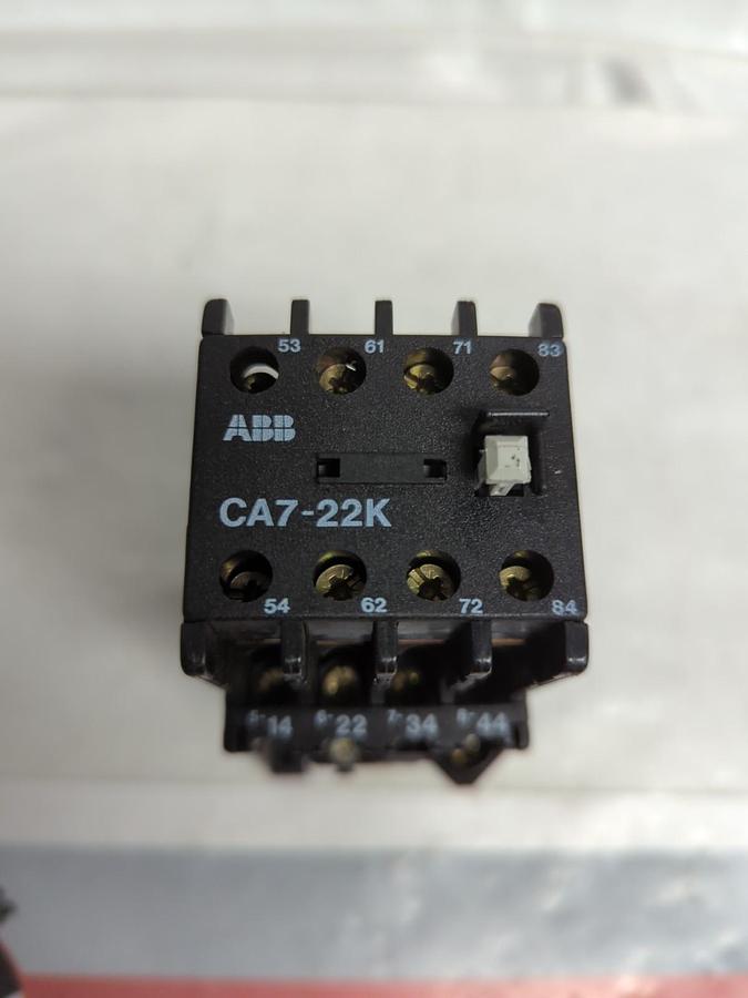 Used ABB,CA7-22K,CONTROL RELAY PRE-OWNED