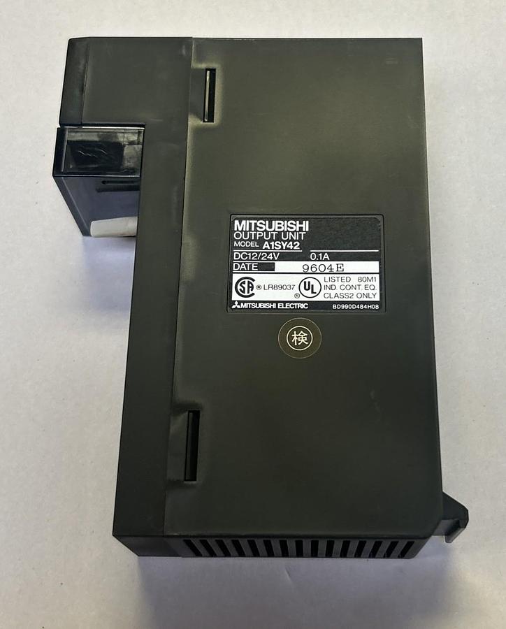 Used MITSUBISHI,A1SY42,OUTPUT MODULE