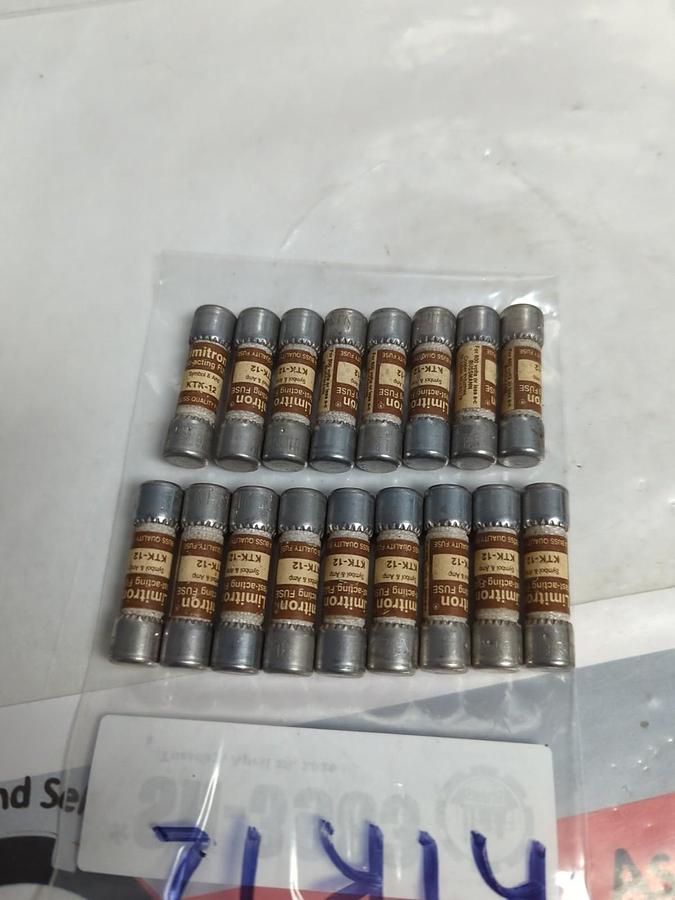 Used COOPER BUSSMANN,KTK-12,LIMITRON 12 AMP FUSE LOT OF 17 PRE-OWNED