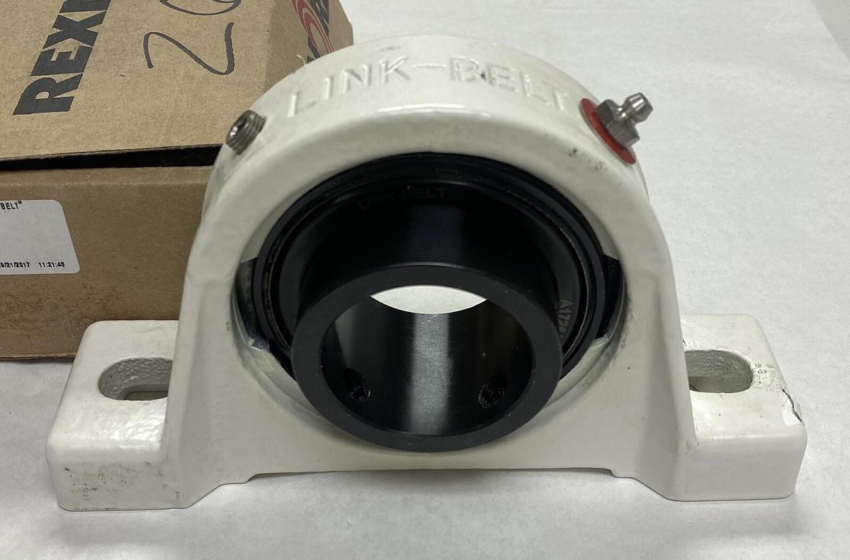 Used REXNORD,WP3S231E,PILLOW BLOCK BALL BEARING 1-15/16 NEW