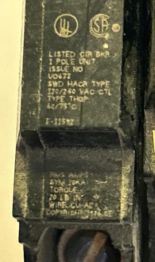 Used GENERAL ELECTRIC,THQP120,CIRCUIT BREAKER 20A 120./240V 1P LOT OF 11