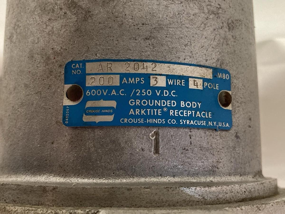 Used Crouse Hinds,AR-2042,3-Wire 4-Pole Arktite Receptacle