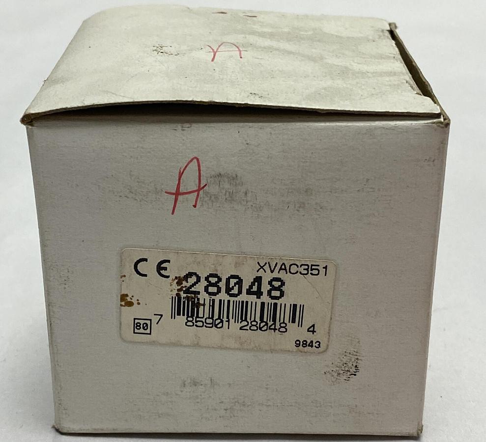 Telemecanique,XVA-C351,Orange Stack Light XVA-LC3 NOS