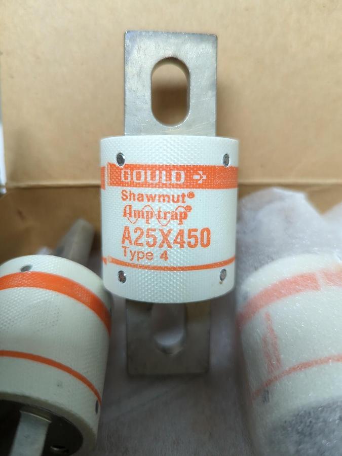 GOULD SHAWMUT,A25X450-4,AMP-TRAP FUSE BOX OF 5 NOS
