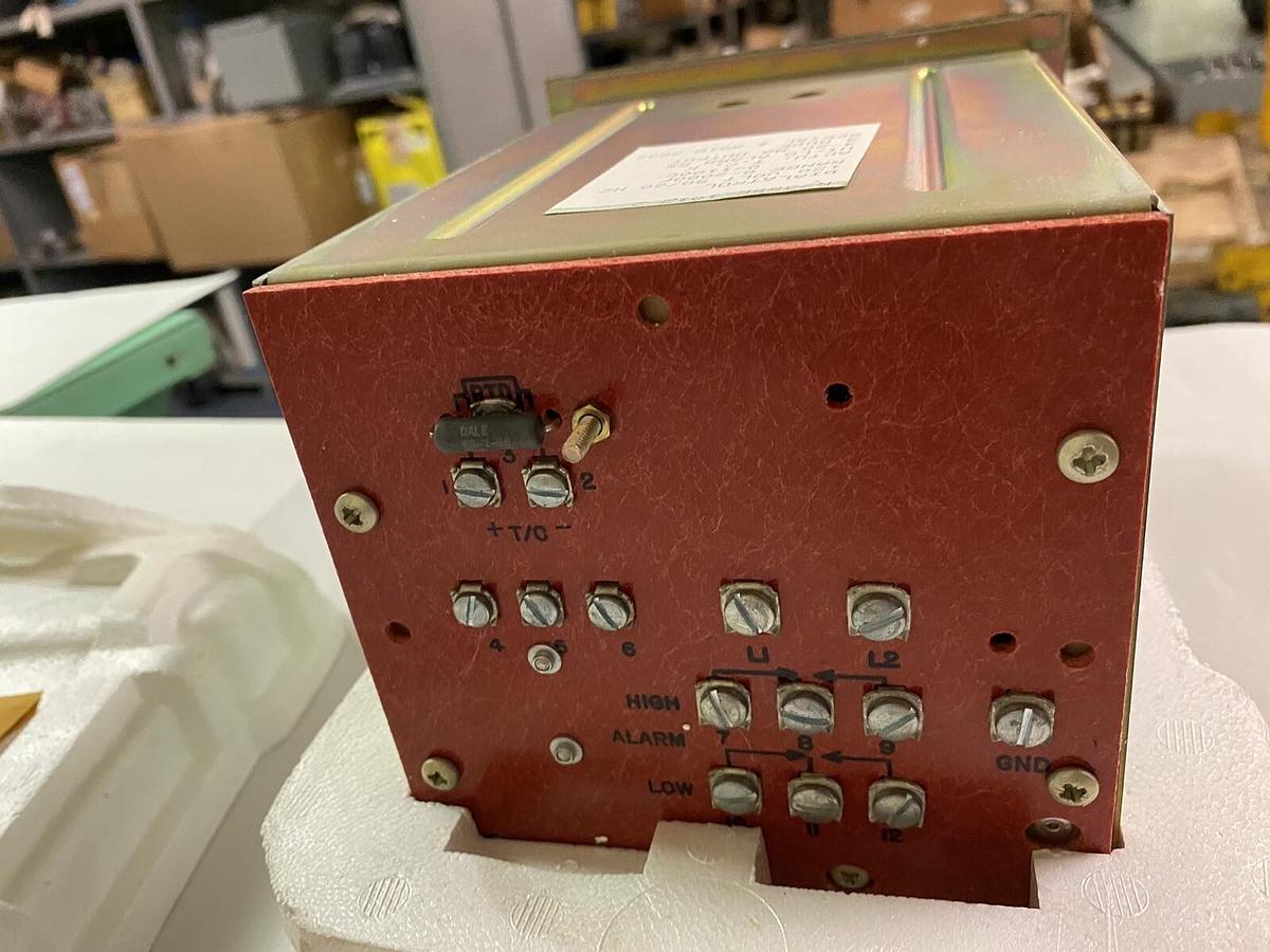 HONEYWELL,R7355E-1012-2,TEMPERATURE CONTROL DIALATROL NOS