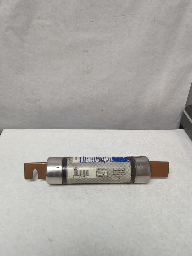 Used LITTELFUSE,FLSR125ID,INDICATOR 125 AMP FUSE PRE-OWNED
