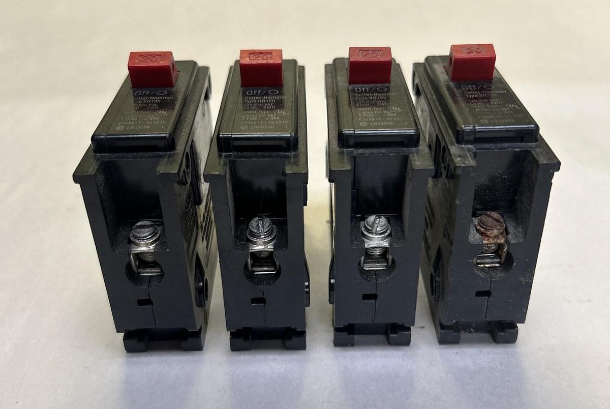 Used CUTLER-HAMMER,BR120,CIRCUIT BREAKER 20A 120/240V LOT OF 4