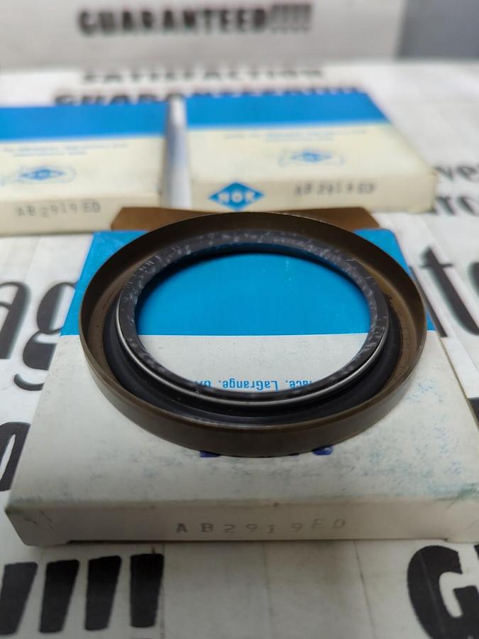 NOK,AB2919EO,OIL SEALS LOT OF 3 NOS