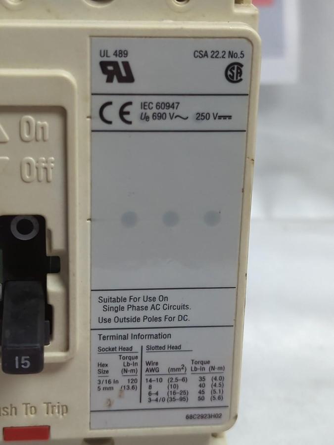 Used ALLEN BRADLEY,140M-I8,MOTOR CIRCUIT PROTECTOR 600VAC 15 AMP 3-POLE 250VDC