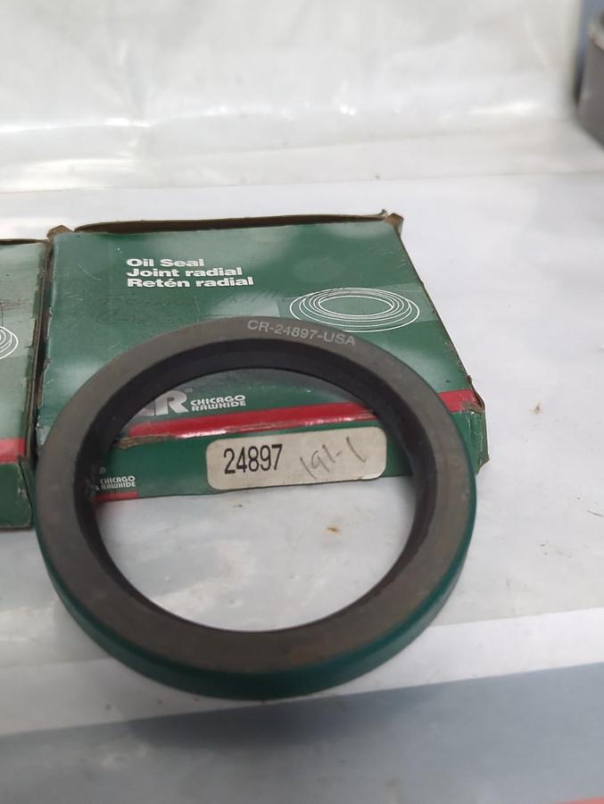 CHICAGO RAWHIDE,24897,OIL SEAL LOT OF 2 NOS