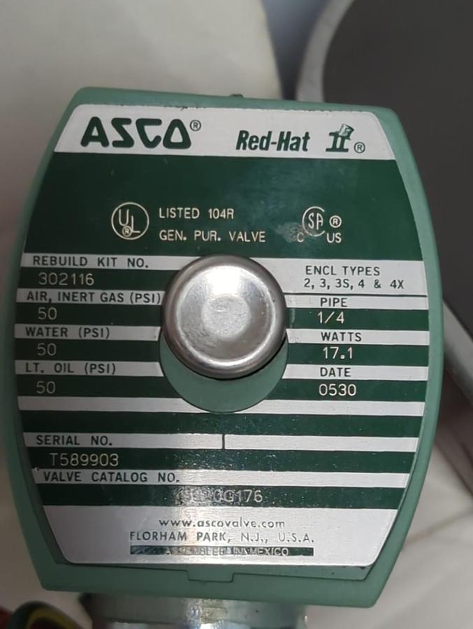 ASCO,8320G176,3-WAY 1/4 INCH SOLENOID VALVE NOS