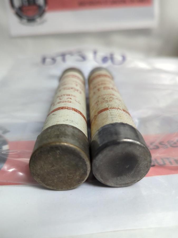 Used GOULD SHAWMUT,OTS60,ONE-TIME 60 AMP FUSE LOT OF 2 PRE-OWNED
