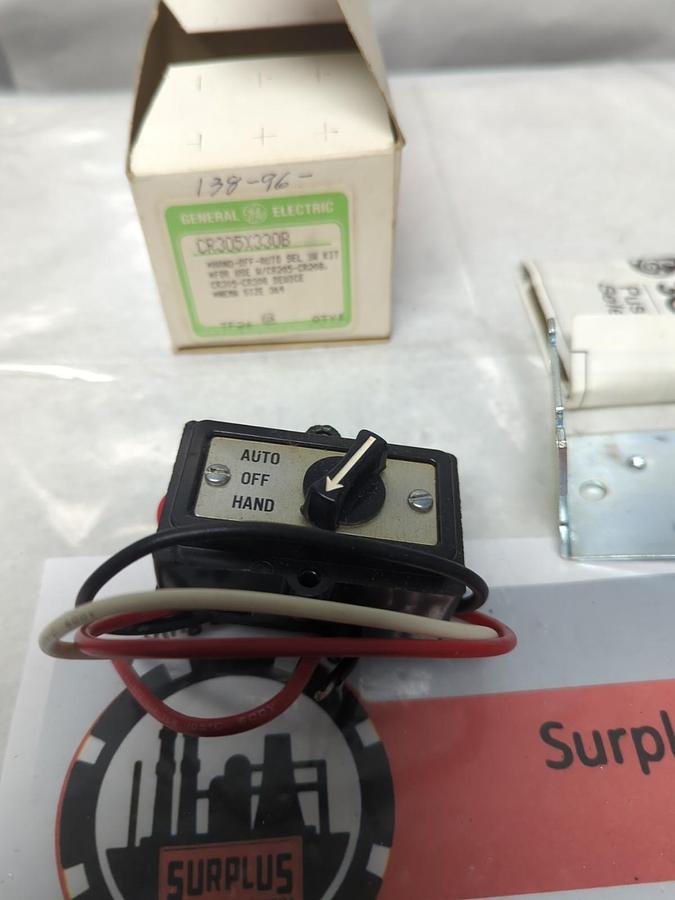 GENERAL ELECTRIC,CR305X330B,HAND-OFF-AUTO SELECTOR SWITCH KIT NOS