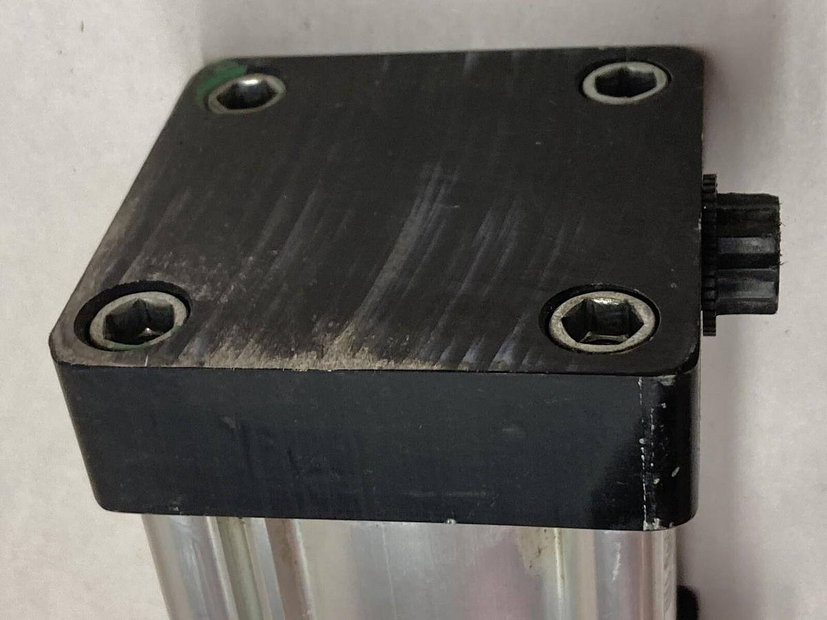 Used Parker,02.50 CBB4MA2US34C 2.000,Series 4MA Cylinder 250psi Air