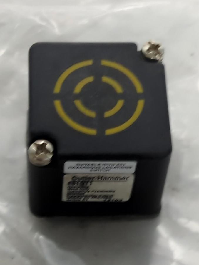 CUTLER HAMMER,E51DT1,PROXIMITY SENSOR OPERATING HEAD NOS