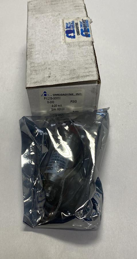 Used OMEGA,PX209-300GI,PRESSURE TRANSDUCER 0-300PSI NEW
