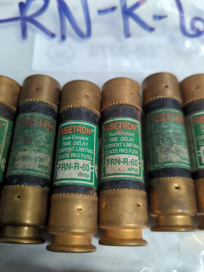 Used COOPER BUSSMANN,FRN-R-60,FUSETRON 60 AMP FUSE LOT OF 11 PRE-OWNED