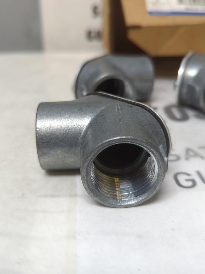 THOMAS & BETTS,HL 602,3/4 INCH RIGID CONDUIT PULL ELBOW FITTING BOX OF 5 NEW