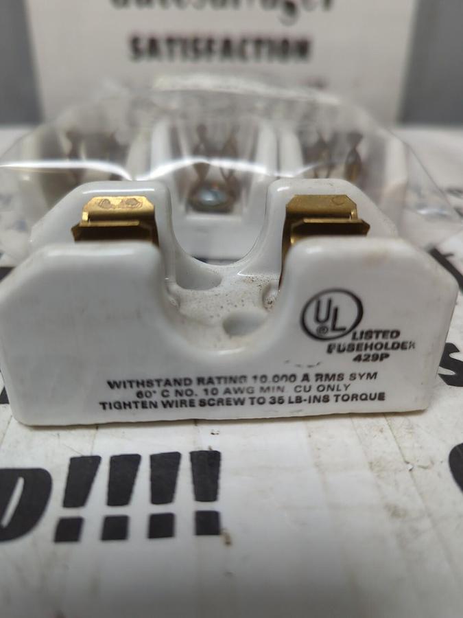 COOPER BUSSMANN,2601,CERAMIC FUSE HOLDER 30A/250V LOT OF 4 NOS