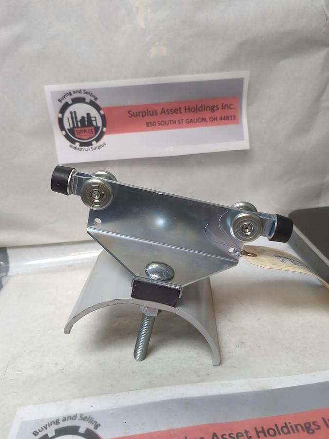 AERO-MOTIVE/MOLEX,1301180026,STEEL INTERMEDIATE TROLLEY/CARRIER FOR 5400 RAIL