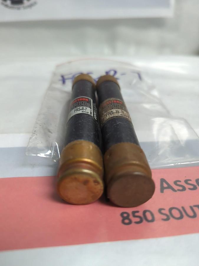 Used COOPER BUSSMANN,FRS-R-7,FUSETRON 7 AMP FUSE LOT OF 2 PRE-OWNED