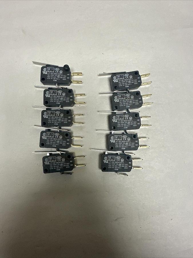 Furnas,V7-3E-19E9-022-1,Accessory Interlock Kit LOT of 10