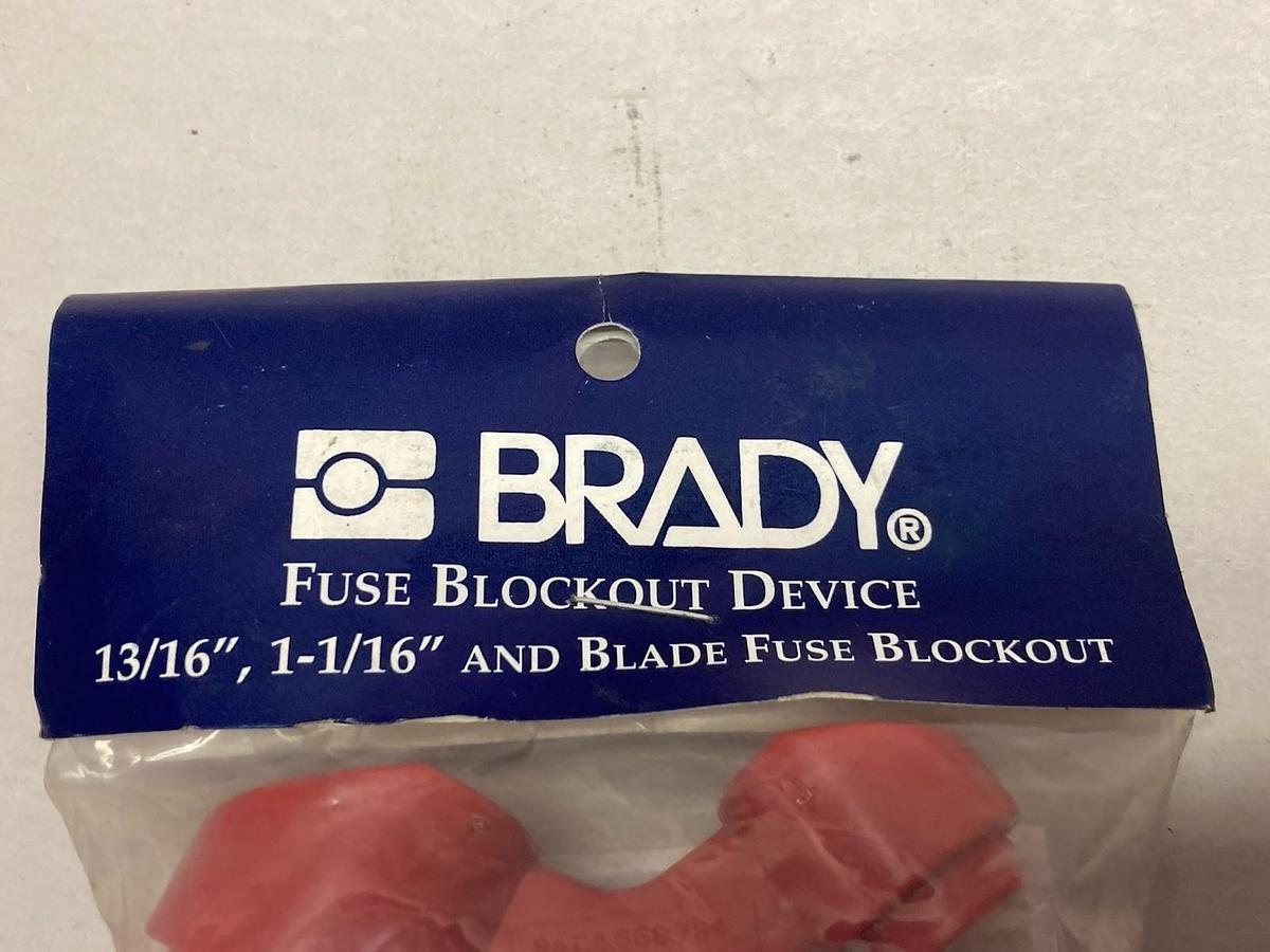 Used Brady,65691,Electrical Lockouts 6-Pack