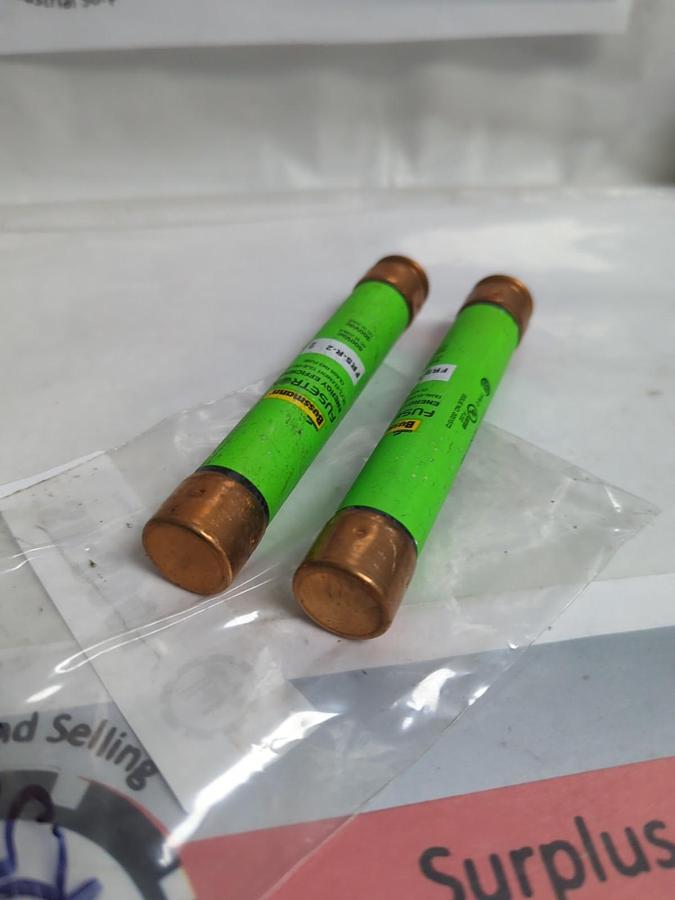 Used COOPER BUSSMANN,FRS-R-2,FUSETRON 2 AMP FUSE LOT OF 2 PRE-OWNED