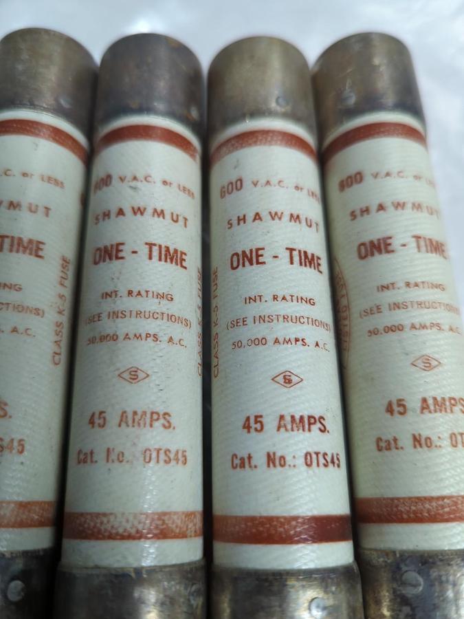 Used GOULD SHAWMUT,OTS45,ONE-TIME 45 AMP FUSE LOT OF 4 PRE-OWNED