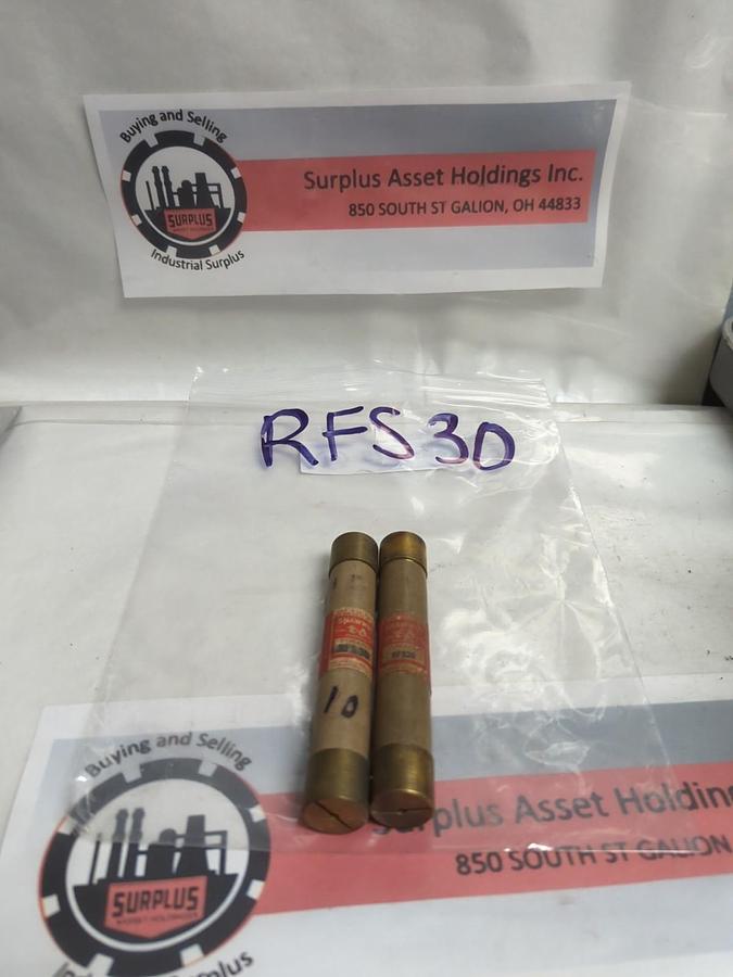 CHASE SHAWMUT,RFS30,RENEWABLE FUSE 30 AMP LOT OF 2 PRE-OWNED