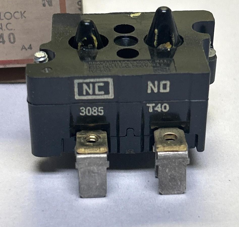 CUTLER HAMMER,10250T40,CONTACT BLOCK NOS