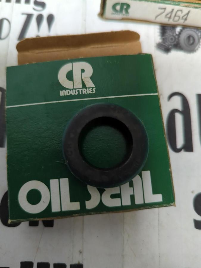 CHICAGO RAWHIDE,7464,OIL SEALS LOT OF 10 NOS