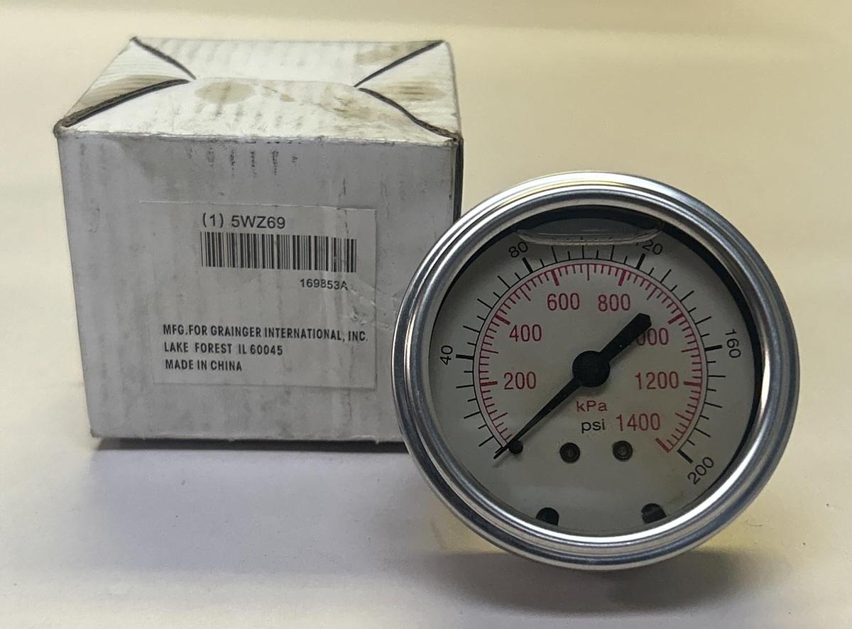 GRANGER,5WZ69,PRESSURE GAUGE 200PSI 2-1/2INCH NOS