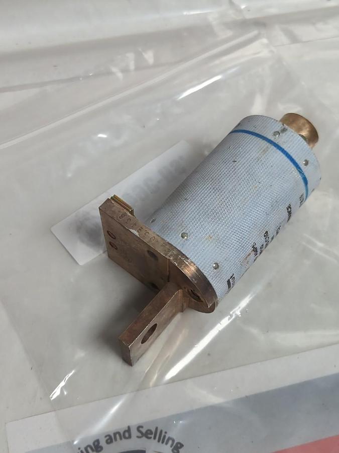 Used FERRAZ SHAWMUT,A075ARE670C1G,PROTISTOR FUSE 670 AMP 750V PRE-OWNED