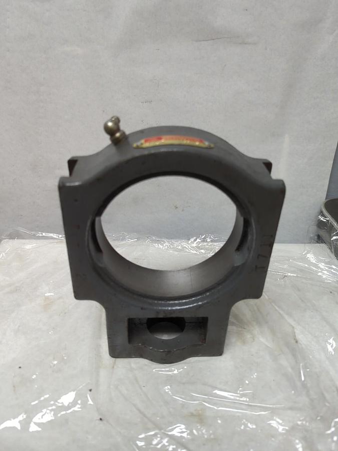 SEALMASTER,ST-39,TAKE UP BEARING HOUSING ONLY 2-7/16 INCH NOS