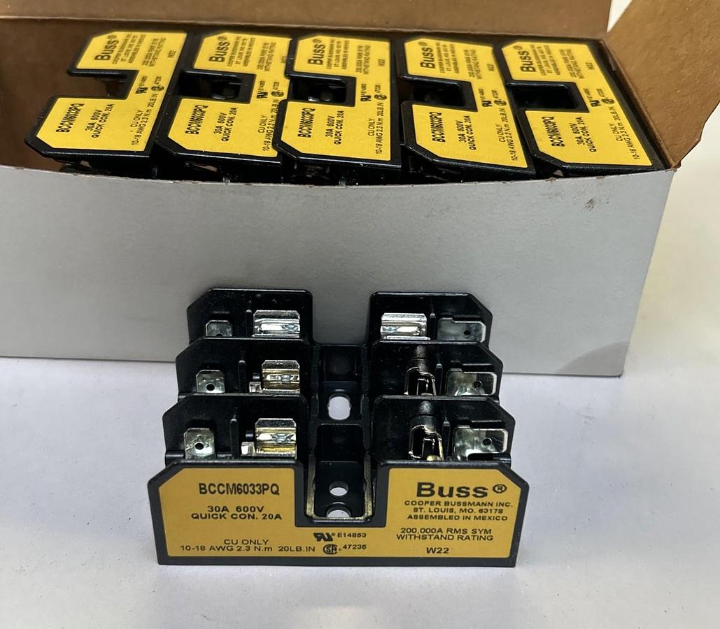 COOPER BUSSMANN,BCCM6033PQ,FUSE BLOCK HOLDER 30 AMP 600V 3 POLE LOT OF 6 NOS