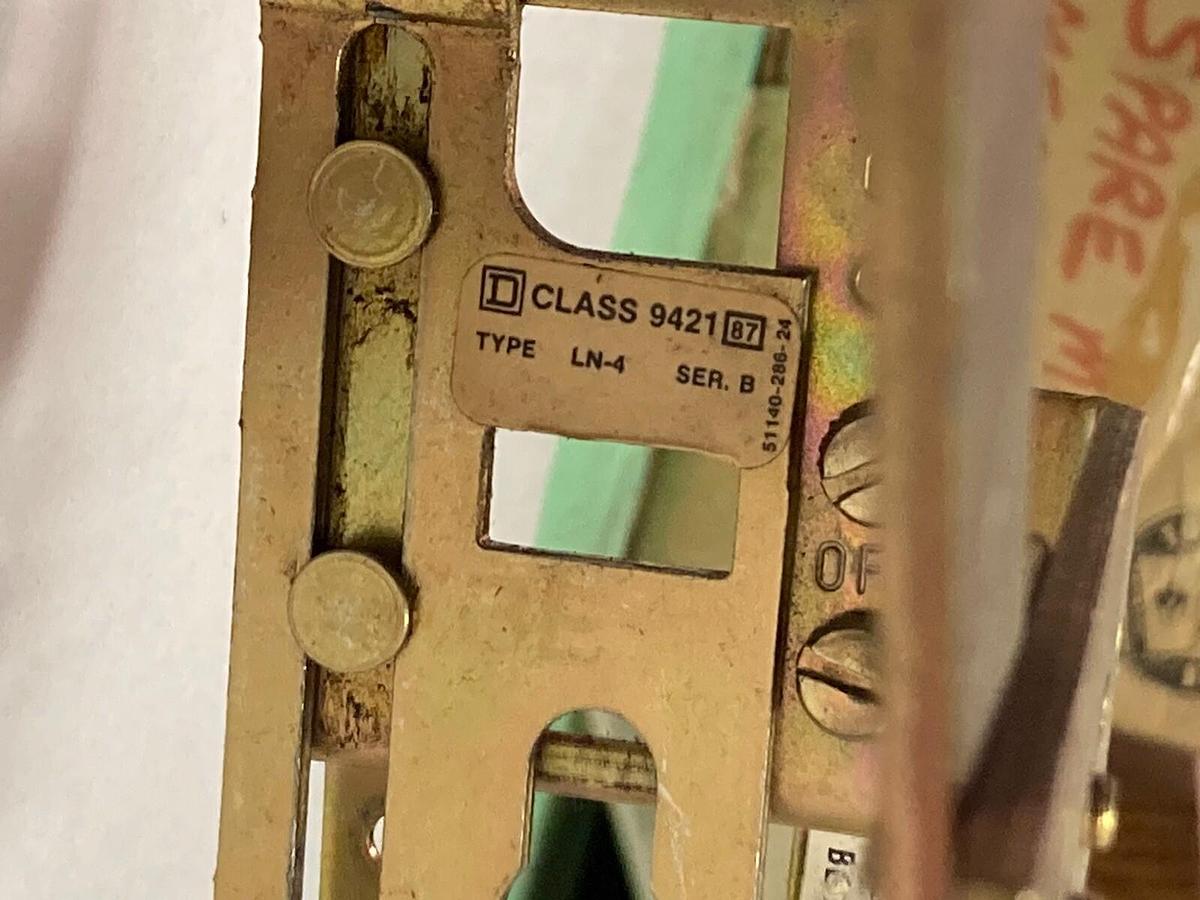 Used Square D,LN-4,Door Mounted Operating Mechanism Kit
