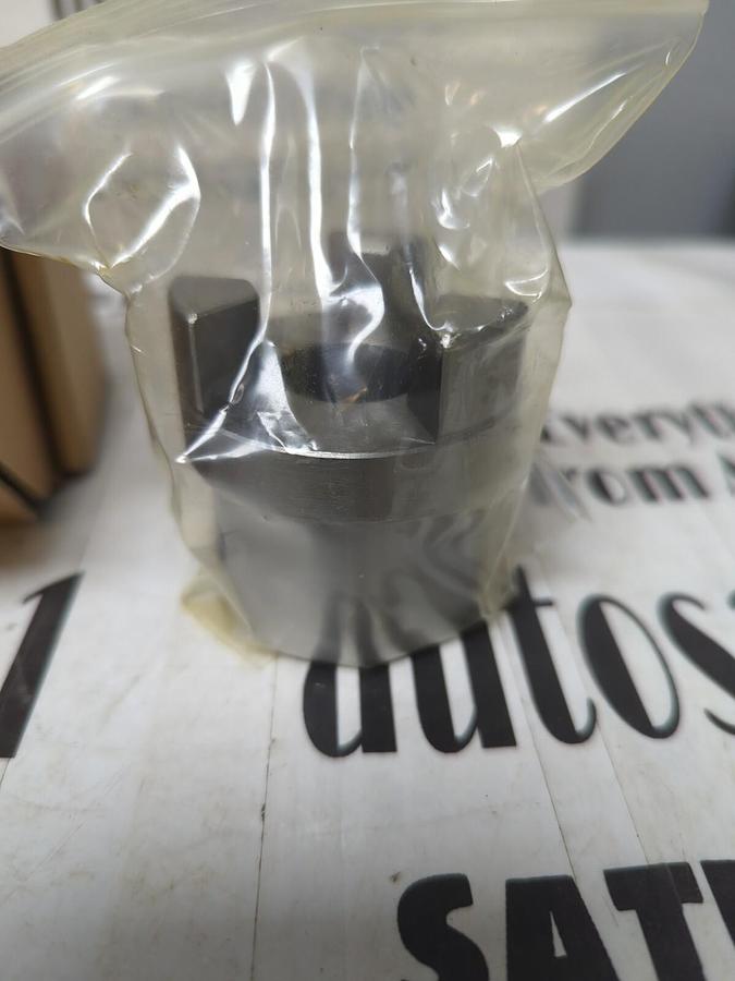 BOSTON GEAR,08264 FC20-7/8,GEAR COUPLING NOS