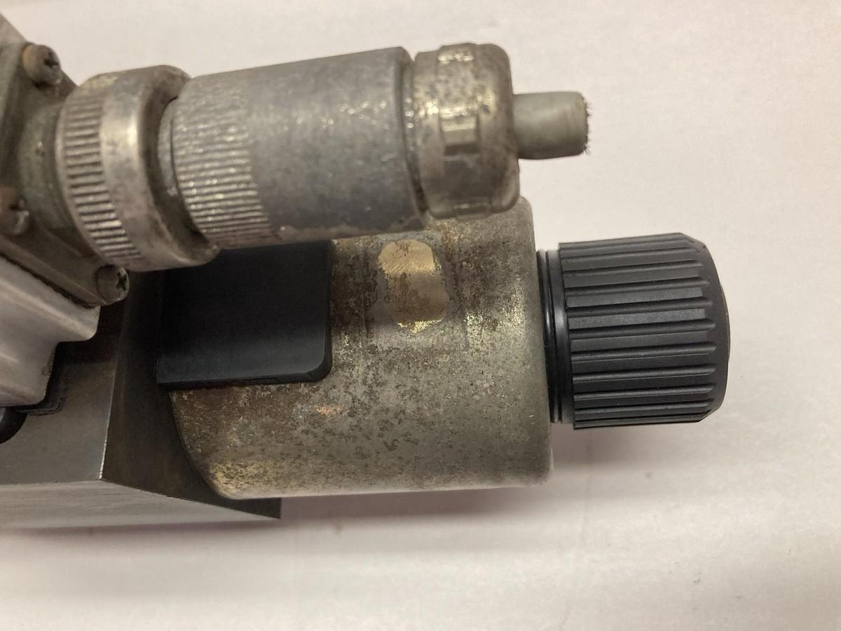Used Parker,D3FTE01SCNF0032,Hydraulic Directional Valve