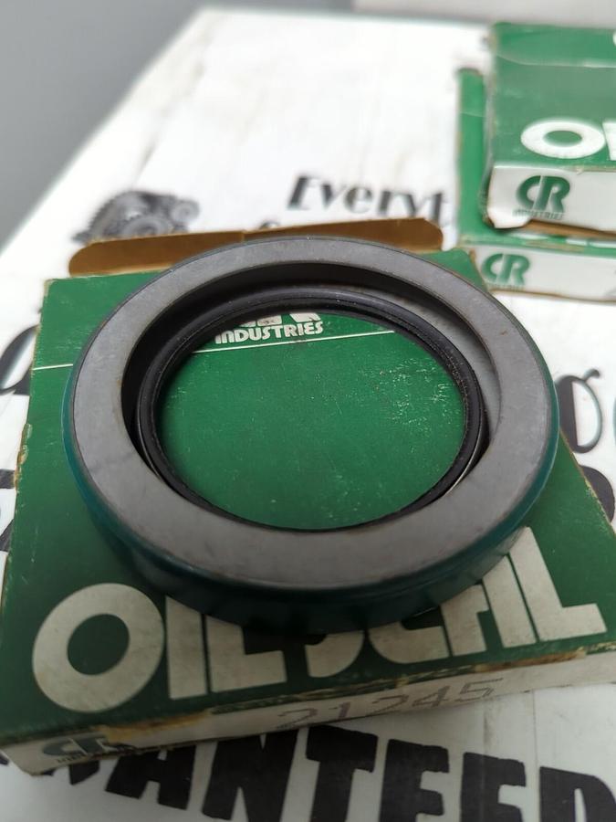 CHICAGO RAWHIDE,21245,OIL SEALS LOT OF 5 NOS