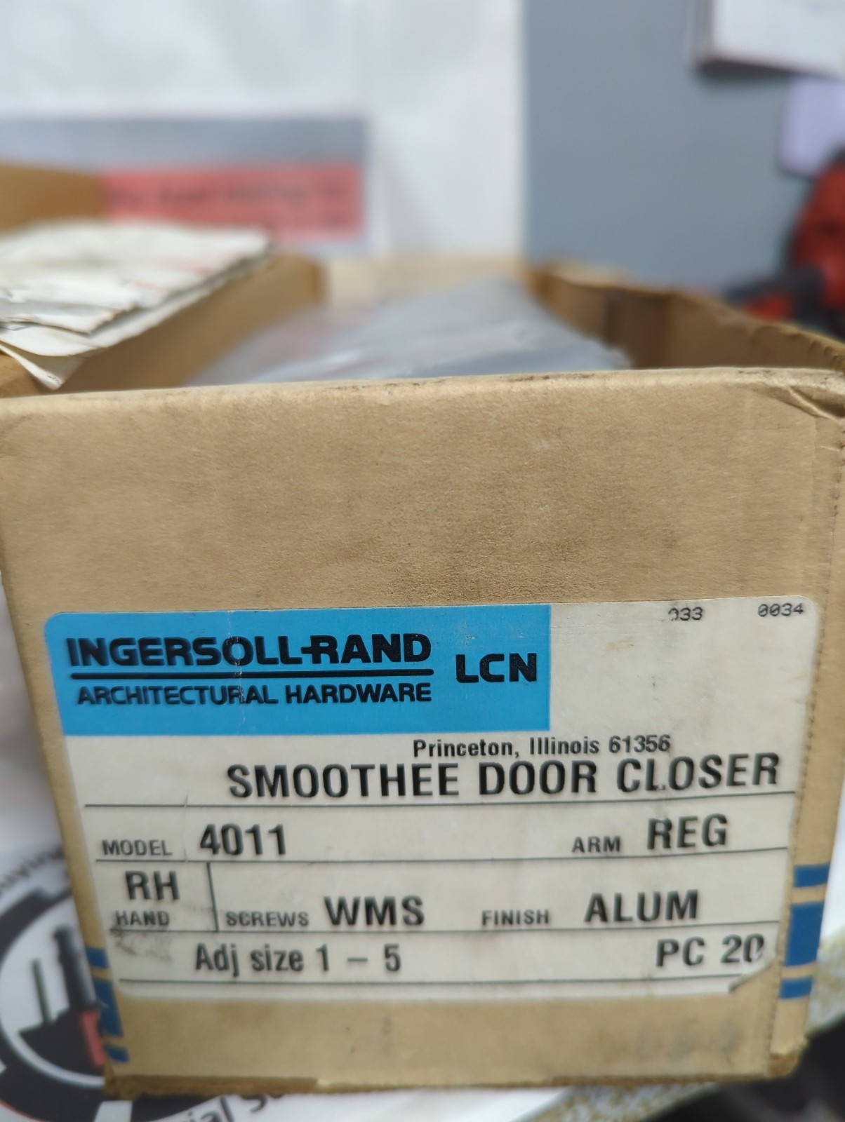 INGERSOLL-RAND,4011,RIGHT HAND SMOTHEE DOOR CLOSER NOS